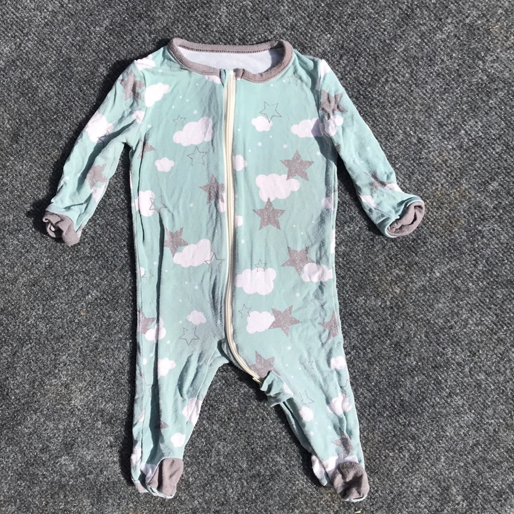Silkberry Baby Onesie Star pajamas size 0-3 Months